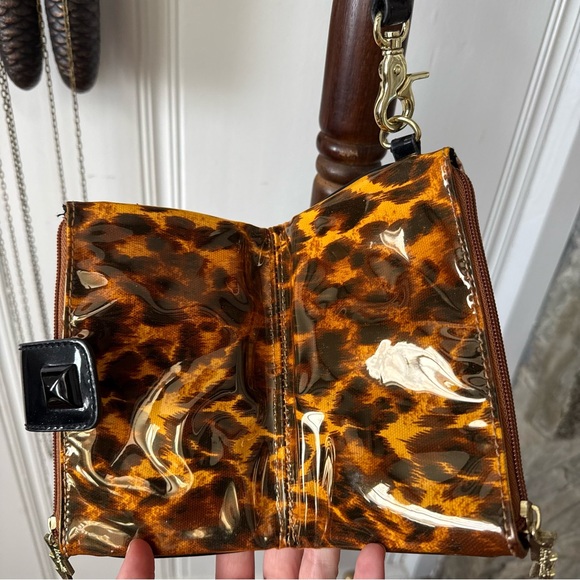 Betsey Johnson Leopard Print Wristlet - Picture 8 of 9